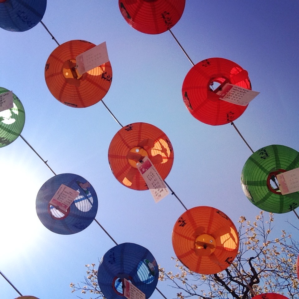 colorful-lanterns-above